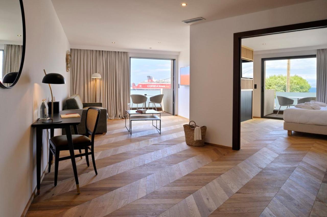 Hotel & Spa Rocabella LʼÎle-Rousse Exteriör bild
